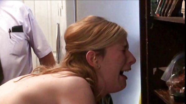 La video porno nonna gratis MILF Cherie DeVille vende la casa facendo sesso