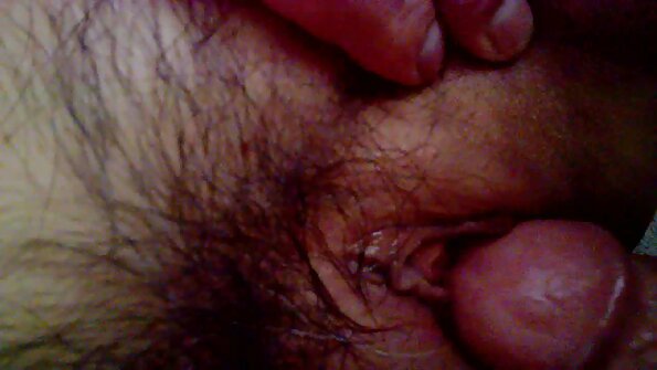 La bionda MILF Alexis viene scopata nella vasca da bagno video nonne porno a pecorina
